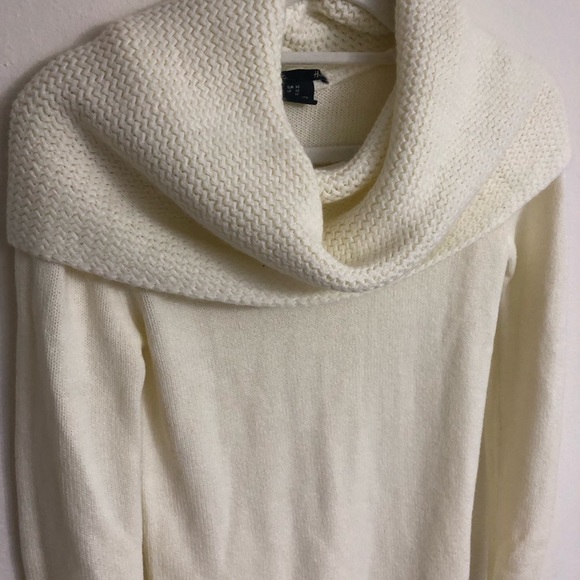 H&M basic cream sweater - Picture 2 of 8